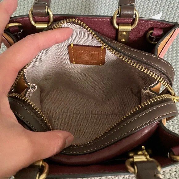 Coach Rogue 17 Colorblock NWT - Picture 10 of 15
